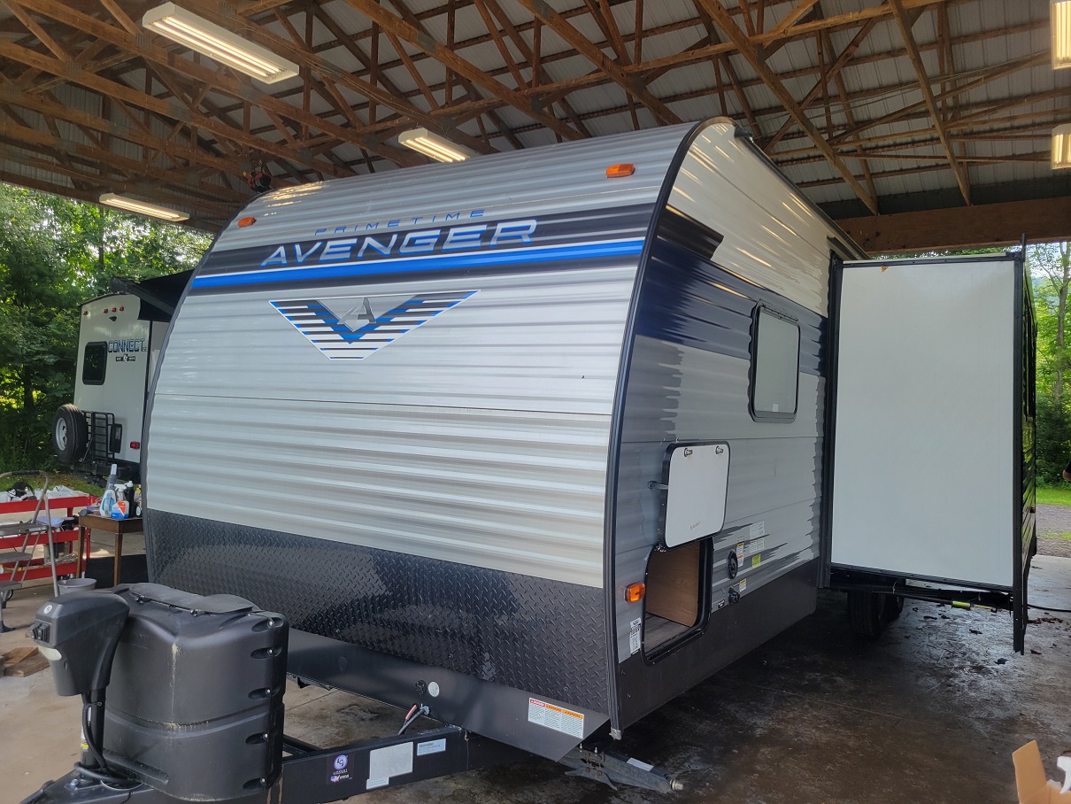 2022 Prime Time Manufacturing Avenger, $ 21,995