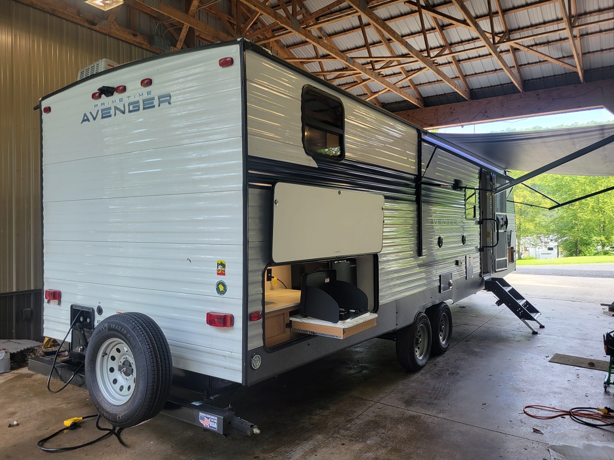 2022 Prime Time Manufacturing Avenger, $ 21,995