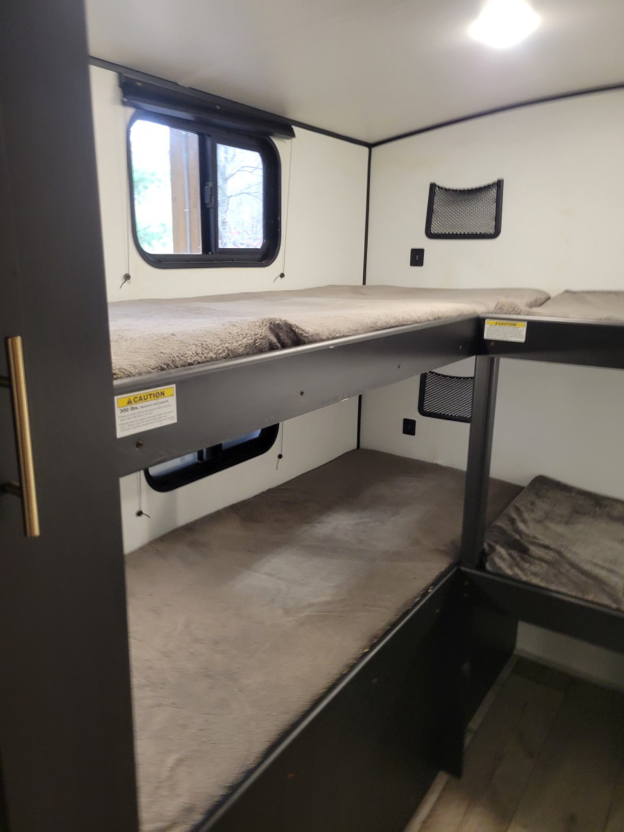 2022 Keystone Springdale Classic Double, $ 25,995