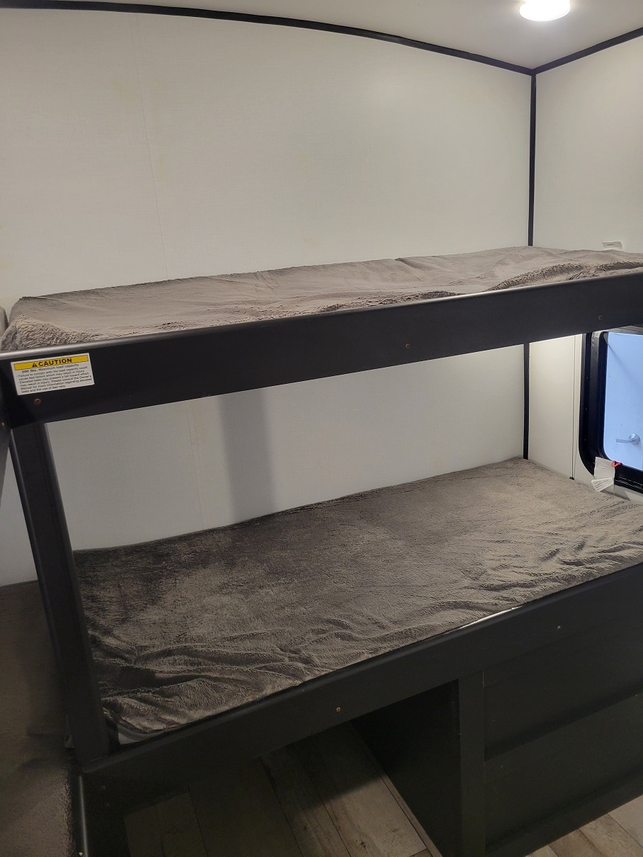 2022 Keystone Springdale Classic Double, $ 25,995