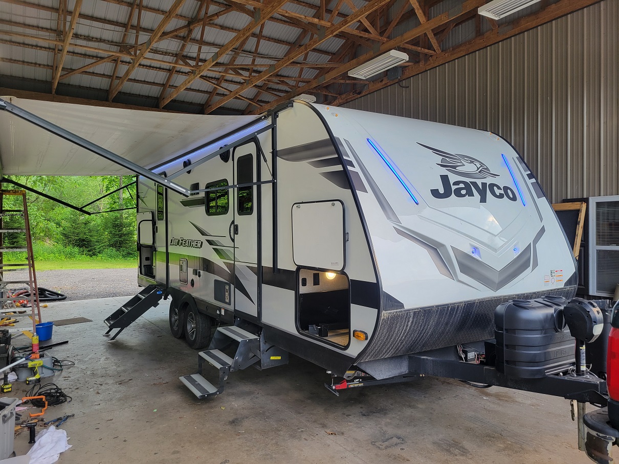 2023 Jayco Jay Feather, $ 25,995