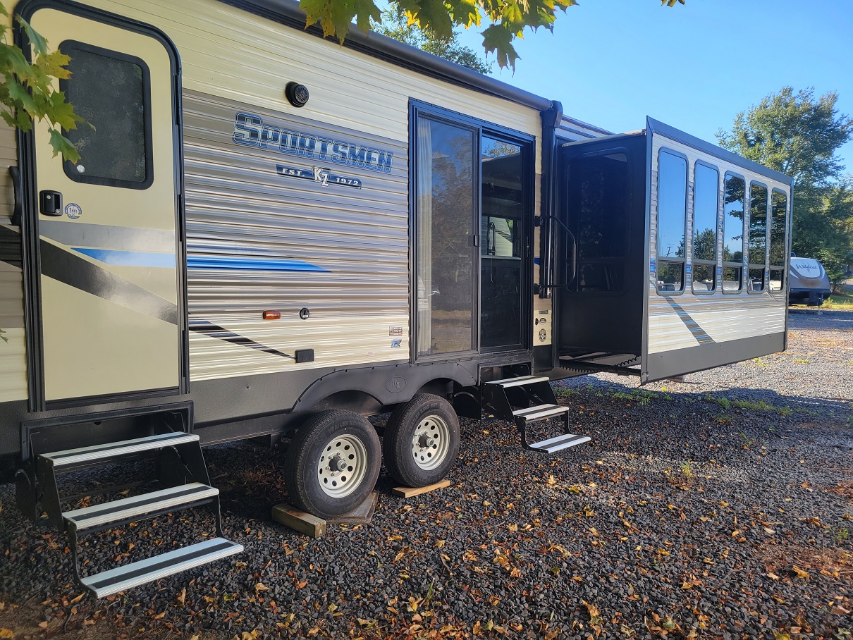 2019 KZ Sportsmen, $ 26,995