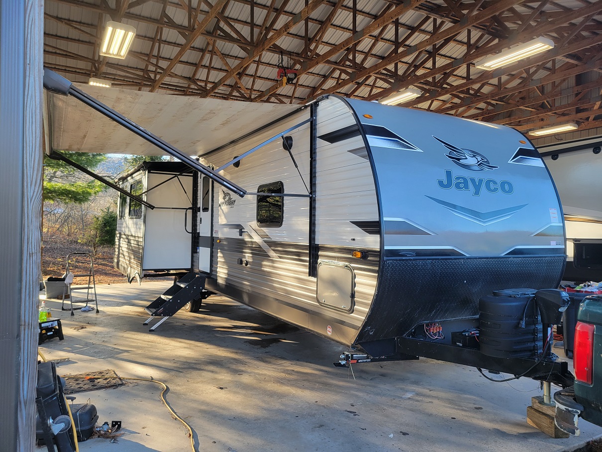 2023 Jayco Jayco, $ 33,995