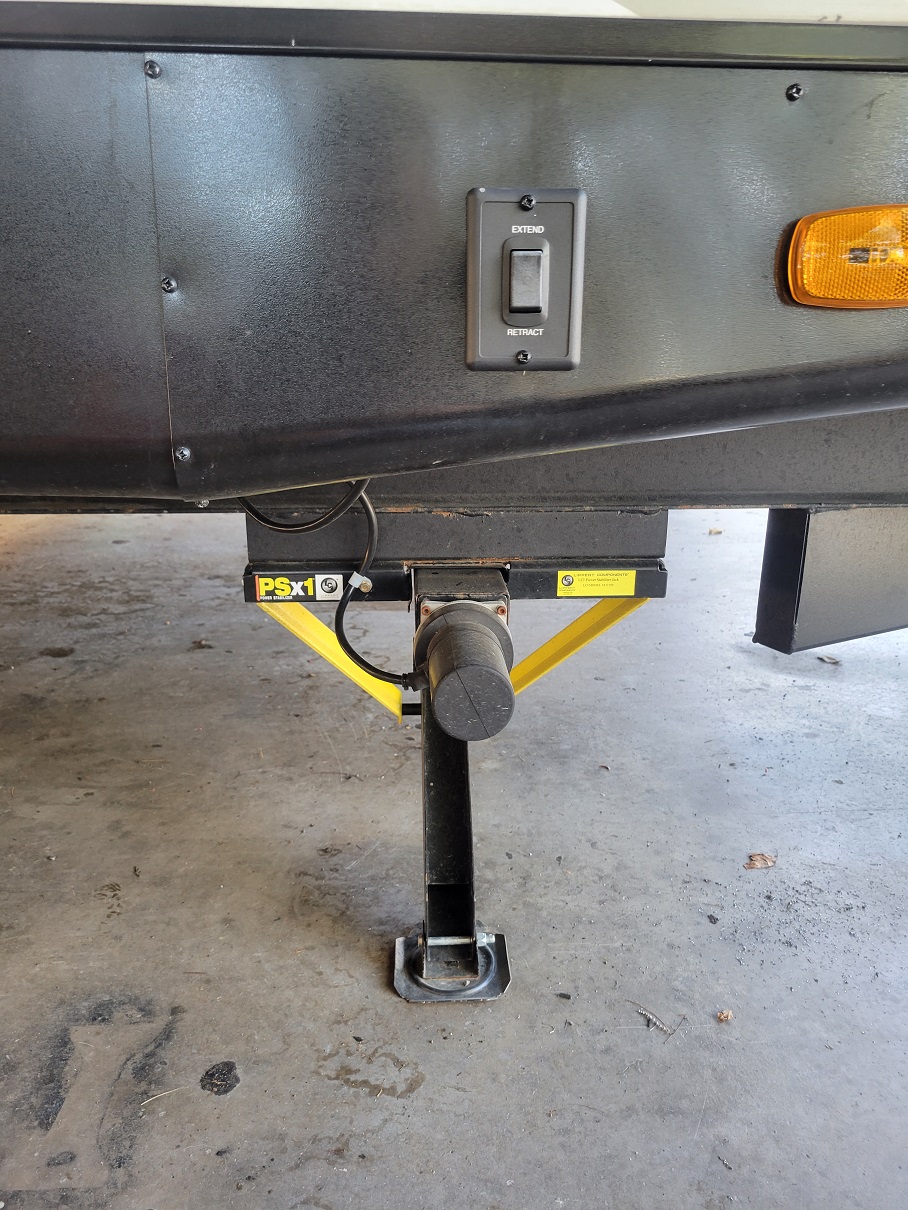 2025 Gulf Stream Eddie Bauer, $ 39,995