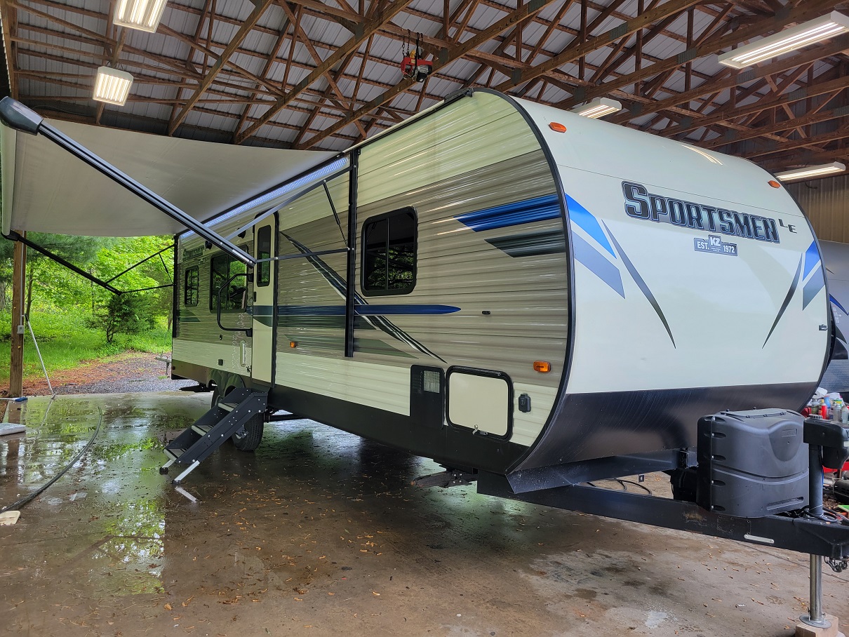 2021 KZ Sportsmen Toy Hauler, $ 22,995