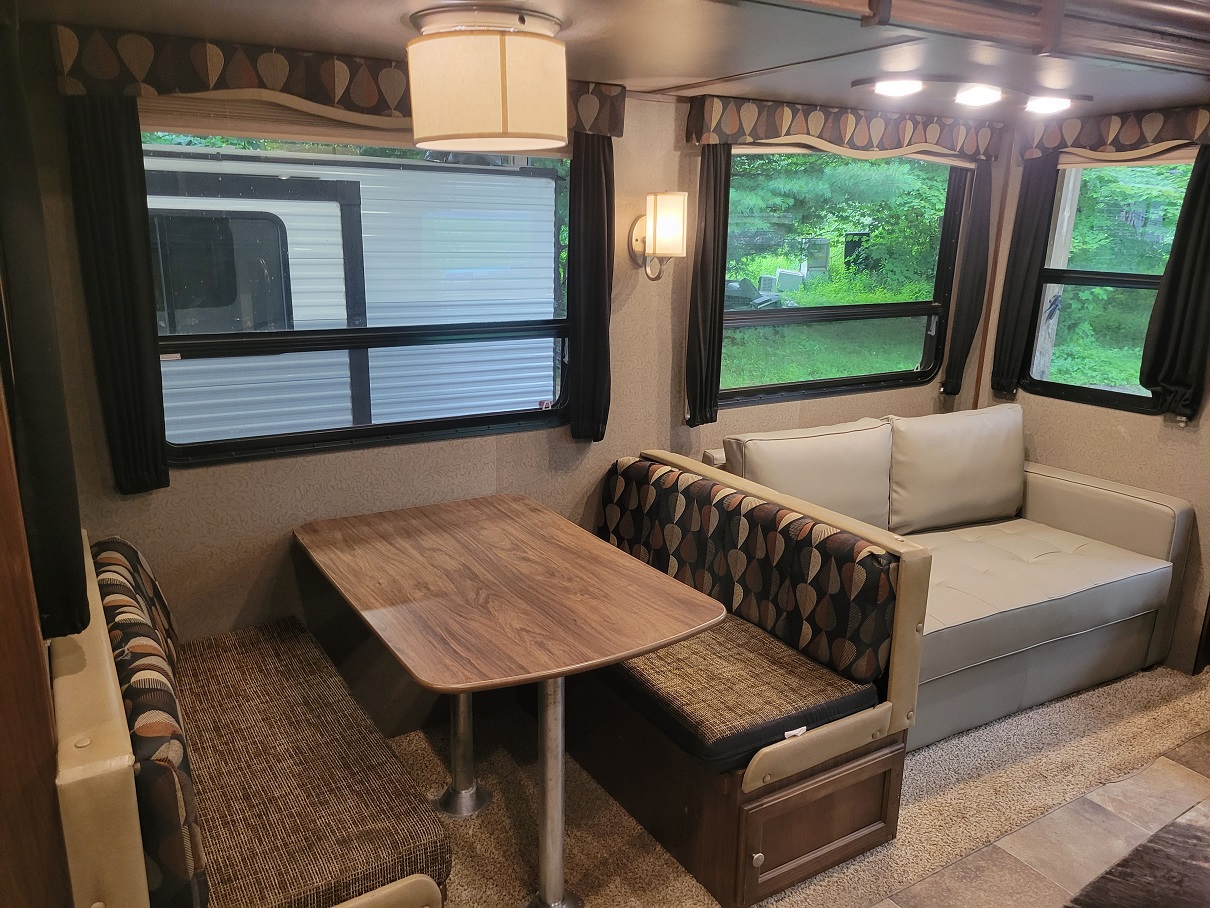 2016 Keystone Sprinter, $ 27,995