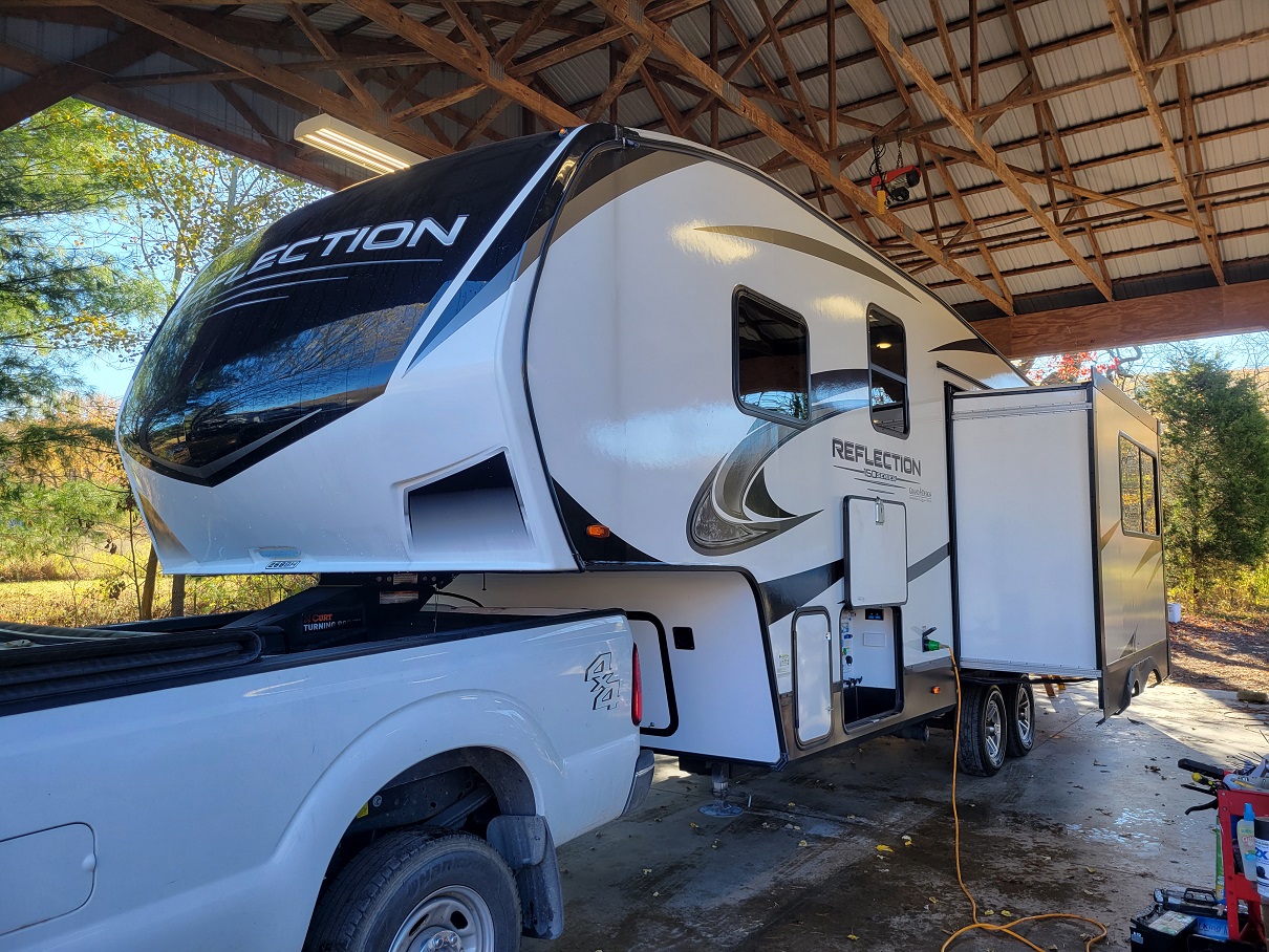 2022 Grand Design Reflection, $ 37,995