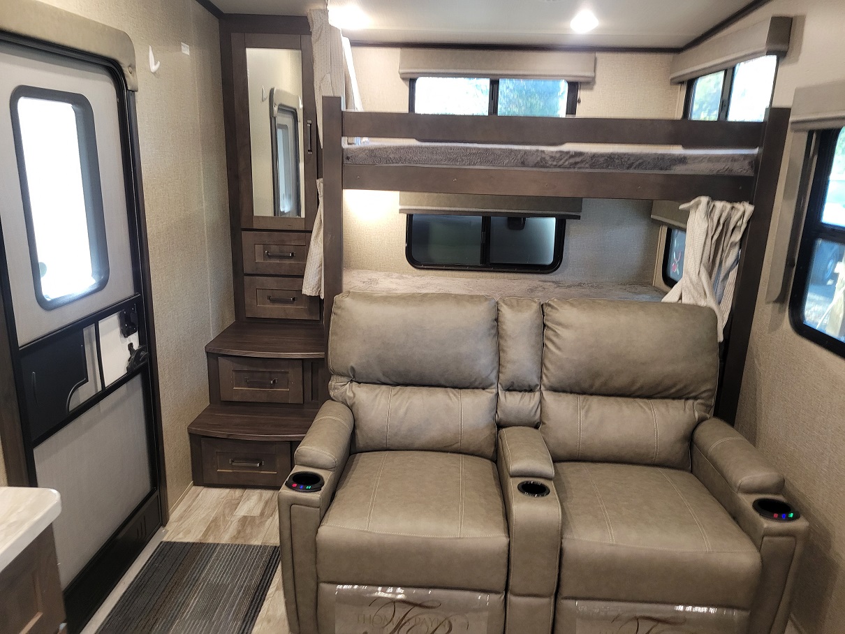 2022 Grand Design Reflection, $ 37,995