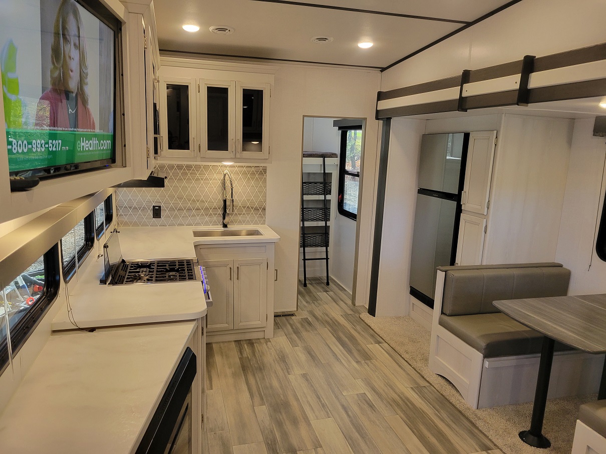 2023 Keystone Sprinter, $ 39,995
