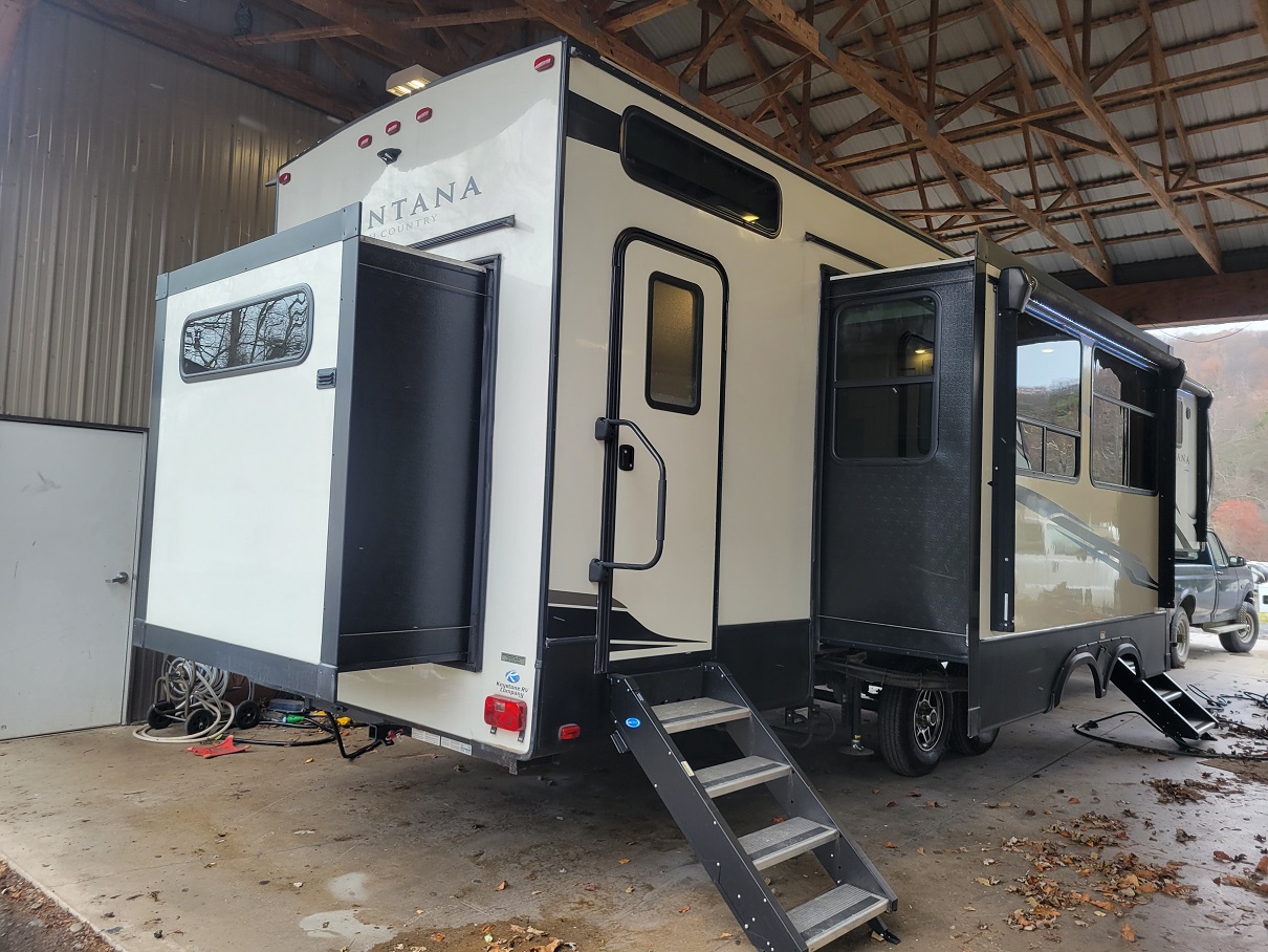 2020 Keystone Montana High Country, $ 39,995