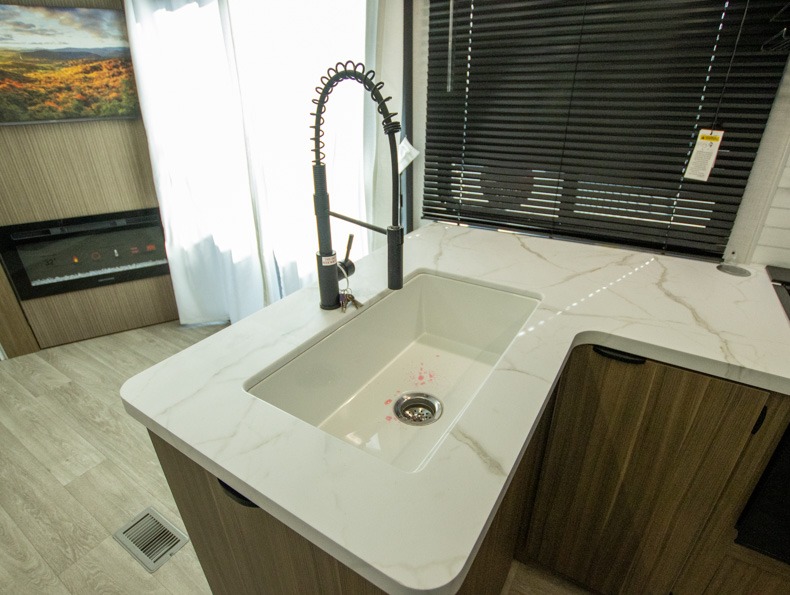 2026 Forest River Salem 36VBDS, $ 61,481