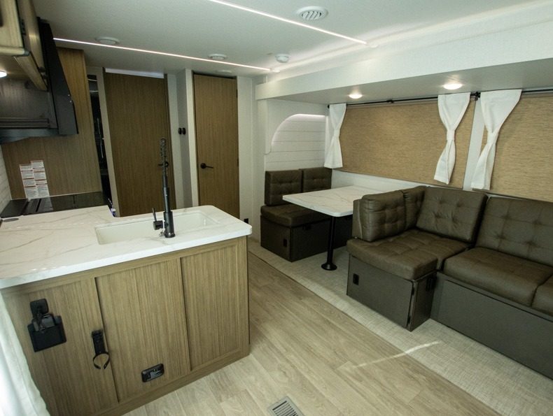 2026 Forest River Salem 36VBDS, $ 61,481