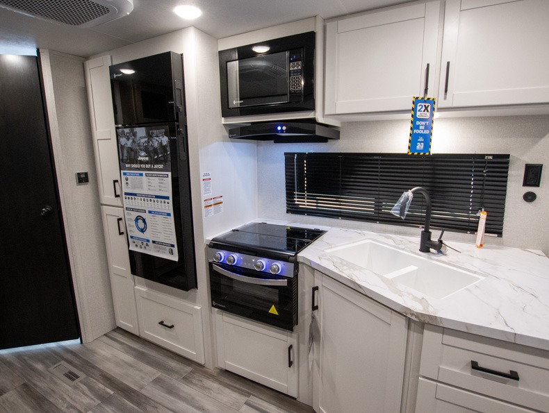 2026 Jayco Jay Flight SLX 262RLS, $ 41,024