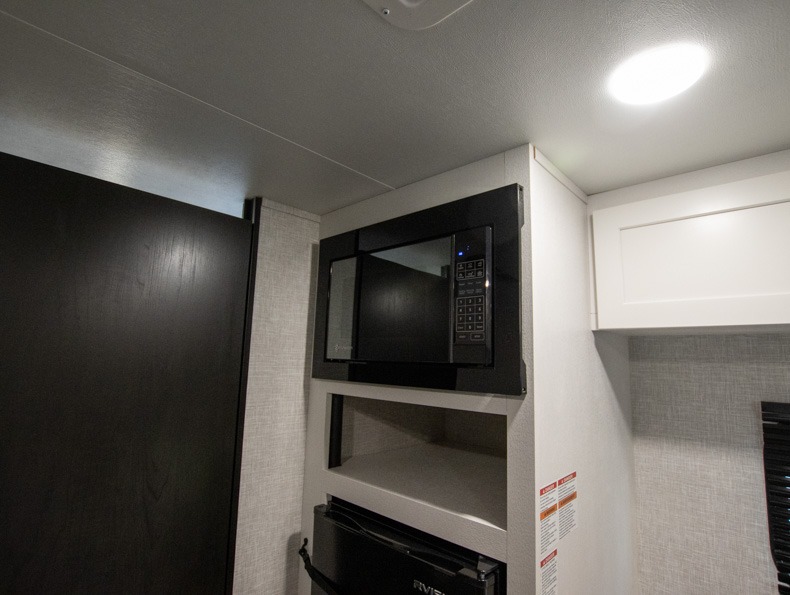 2025 Jayco Jay Flight SLX 170FQ Sport Edition, $ 23,086