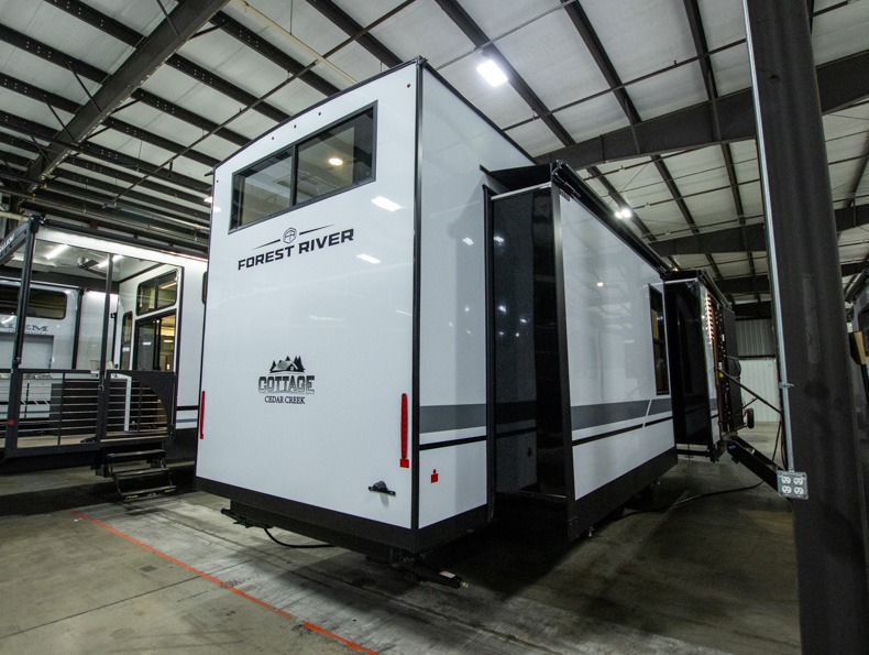 2026 Forest River Cedar Creek Cottage 413FWC, $ 133,167