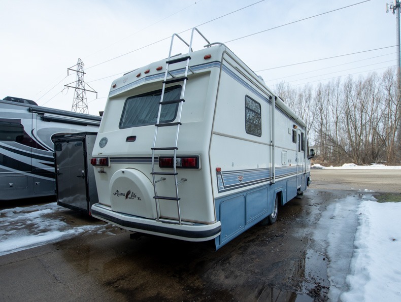 1991 Holiday Rambler® Aluma Lite 31CBXS, $ 0