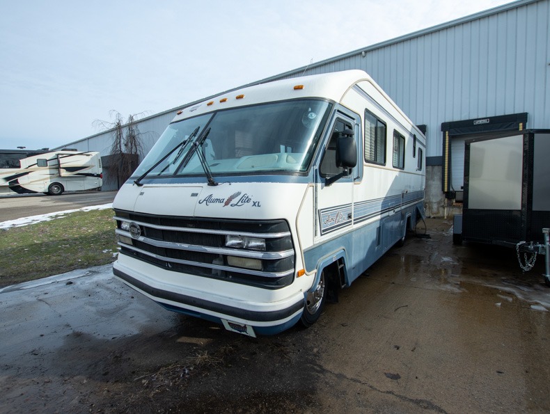 1991 Holiday Rambler® Aluma Lite 31CBXS, $ 0