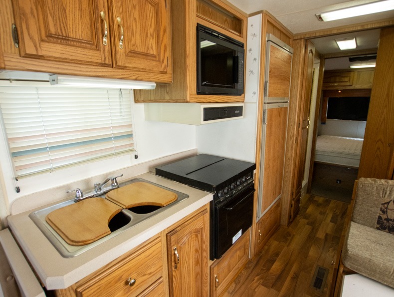 1991 Holiday Rambler® Aluma Lite 31CBXS, $ 0