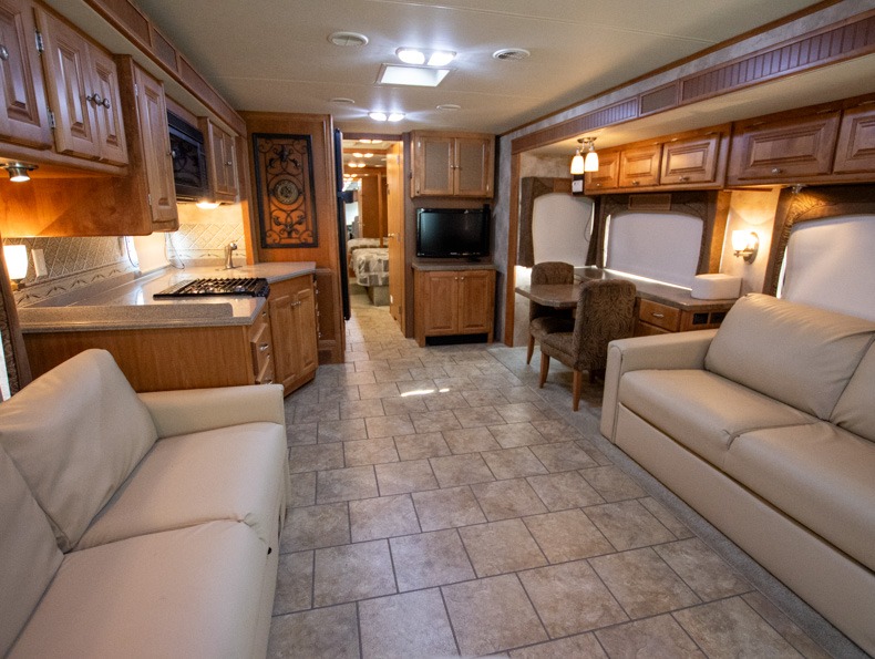 2010 Tiffin Motorhomes Allegro Red 36 QSA, $ 0