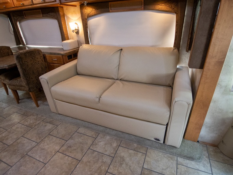 2010 Tiffin Motorhomes Allegro Red 36 QSA, $ 0