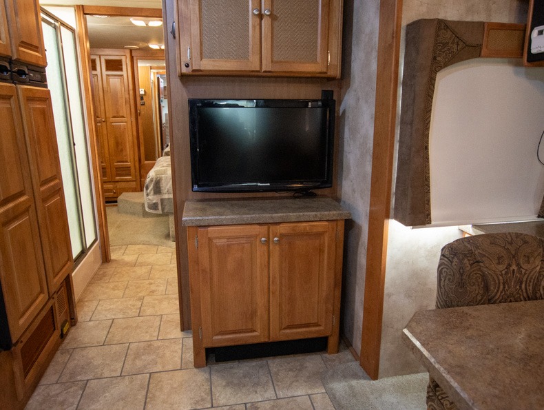 2010 Tiffin Motorhomes Allegro Red 36 QSA, $ 0