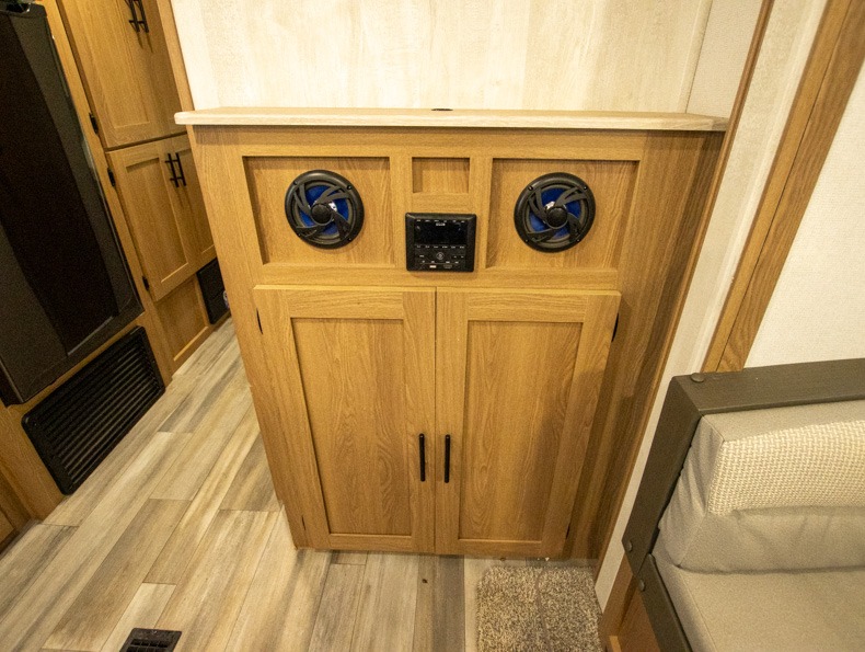 2023 Prime Time Manufacturing Avenger LE 25FLSLE, $ 0