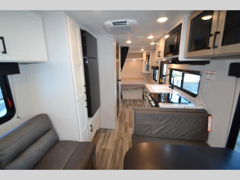 2026 Jayco Jay Flight SLX 210QB, $ 33,006