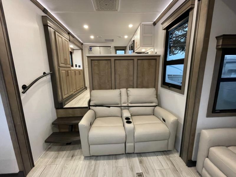 2025 Keystone Montana 3901RK, $ 108,990