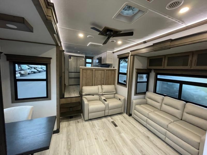 2025 Keystone Montana 3901RK, $ 108,990