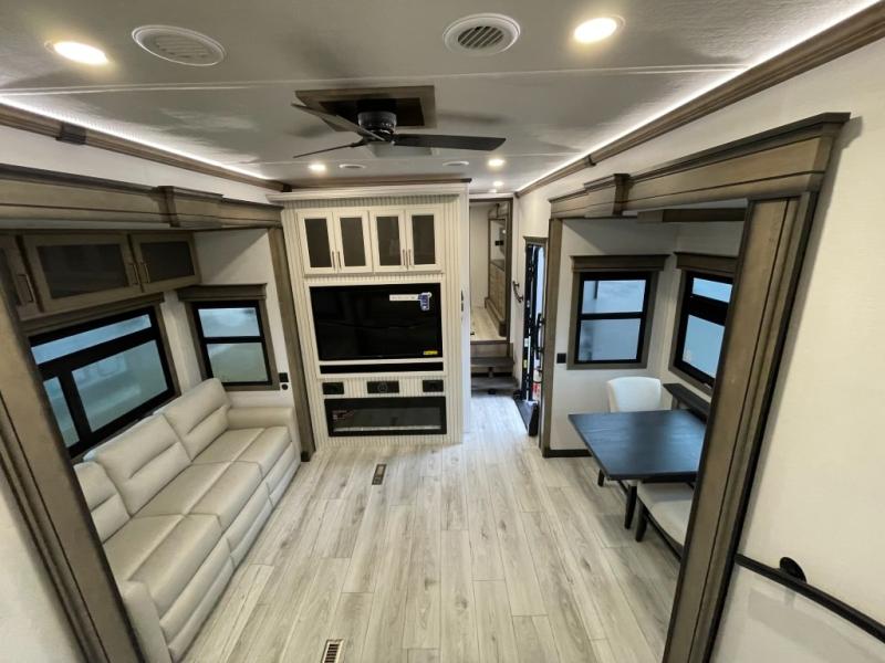 2025 Keystone Montana 3901RK, $ 108,990