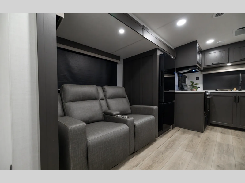 2026 Forest River Rockwood Ultra Lite 2619FK, $ 0