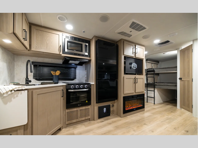 2026 Forest River Rockwood Ultra Lite 2706BH, $ 0