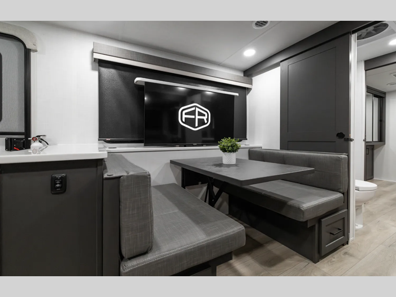 2026 Forest River Rockwood Ultra Lite 2619FK, $ 0