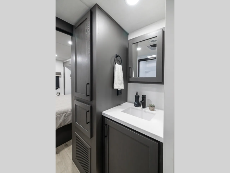 2026 Forest River Rockwood Ultra Lite 2619FK, $ 0