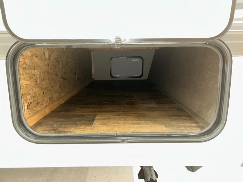 2017 Keystone Springdale (West) 201RDWE, $ 16,990