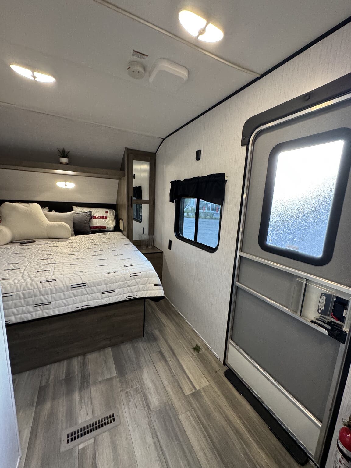 2021 Heartland Pioneer PI RD 210, $ 11,750