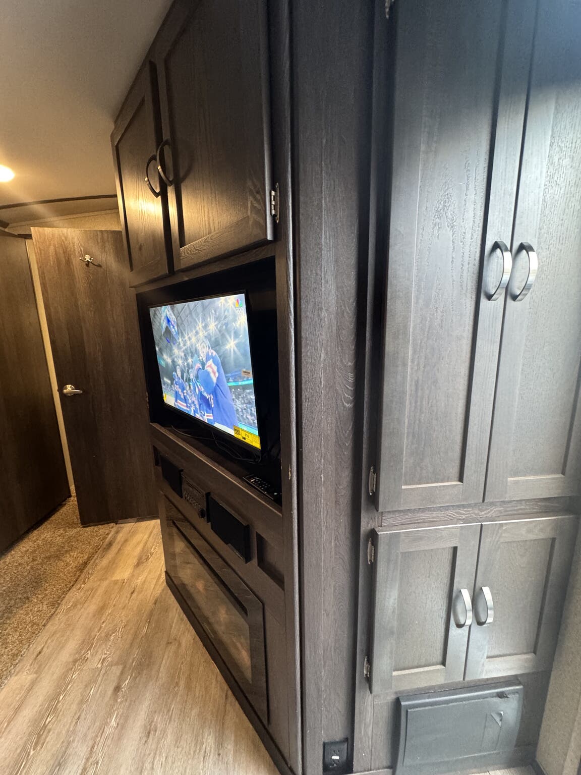 2018 Keystone Outback Super-Lite 325BH, $ 21,500