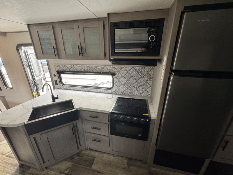 2023 Dutchmen Lantern, $ 22,900