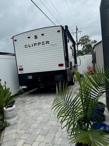 2022 Coachmen Clipper Ultra-Lite (Single Axle) 17B, $ 14,500