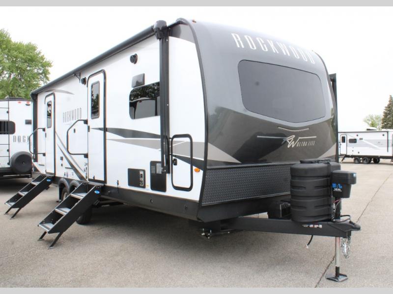 2025 Forest River Rockwood Ultra Lite 2608BS, $ 59,004