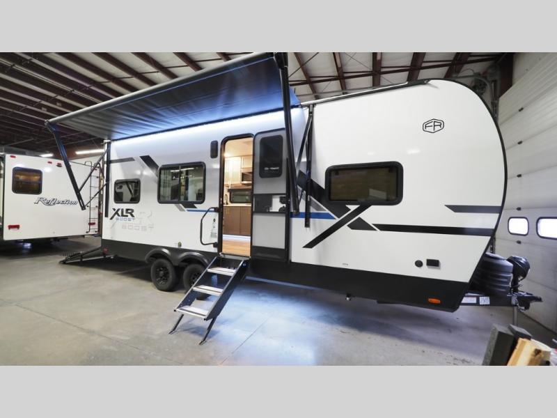 2025 Forest River XLR Boost 2017B, $ 48,674