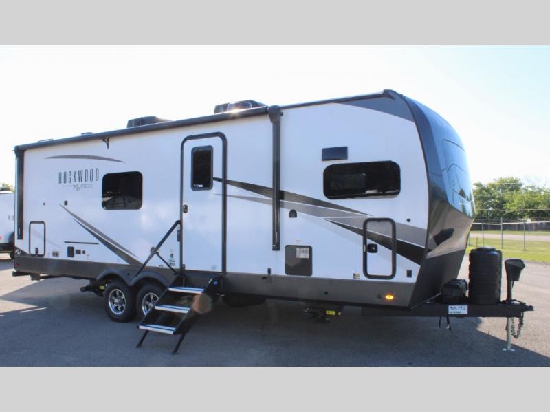 2024 Forest River Rockwood Signature Travel Traile, $ 66,998