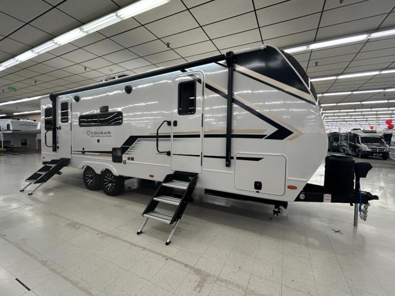 2026 Keystone Cougar Half-Ton (Travel Trailer) 25R, $ 51,822