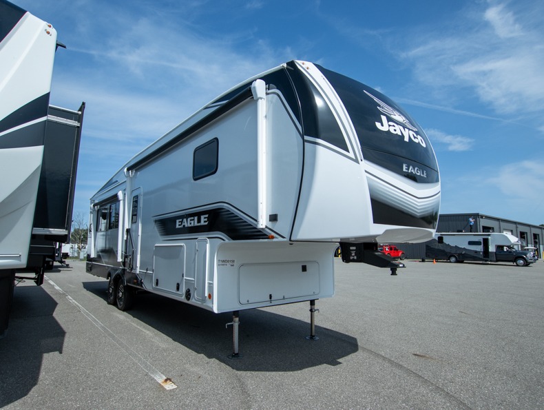 2026 Jayco Eagle 321RSTS, $ 103,890