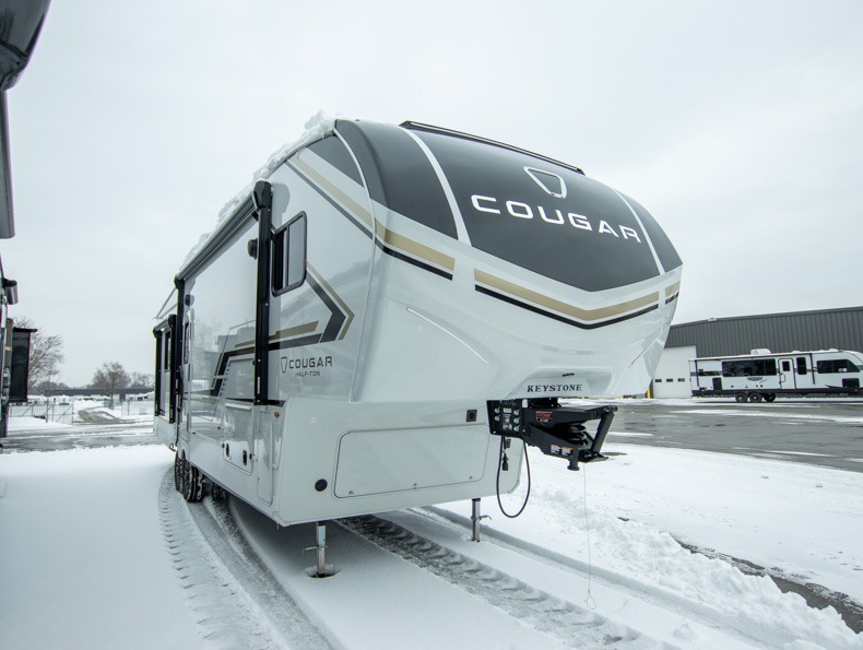 2026 Keystone Cougar Half-Ton (Fifth Wheel) 29MBD, $ 68,169