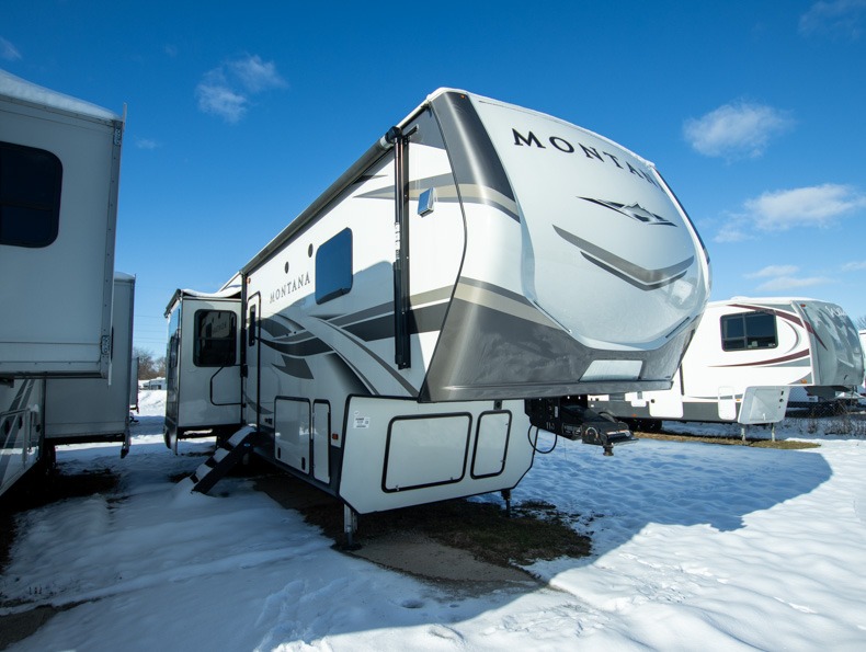 2020 Keystone Montana 3791RD, $ 0