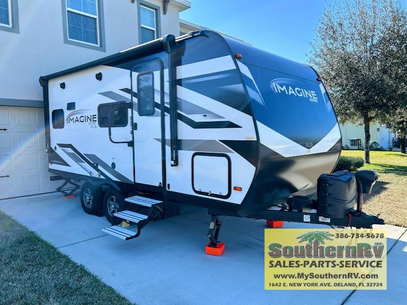 2022 Grand Design Imagine XLS 17MKE, $ 17,500