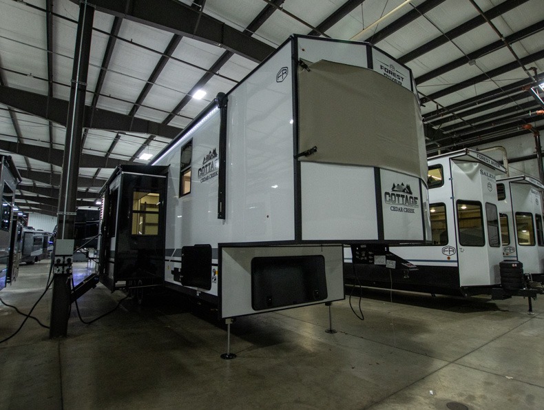 2026 Forest River Cedar Creek Cottage 413FWC, $ 133,167