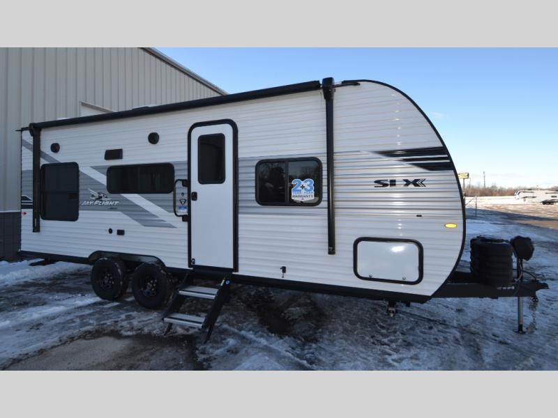 2026 Jayco Jay Flight SLX 210QB, $ 33,006
