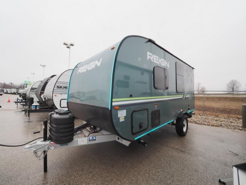 2025 Keystone Reign 15RB, $ 35,993